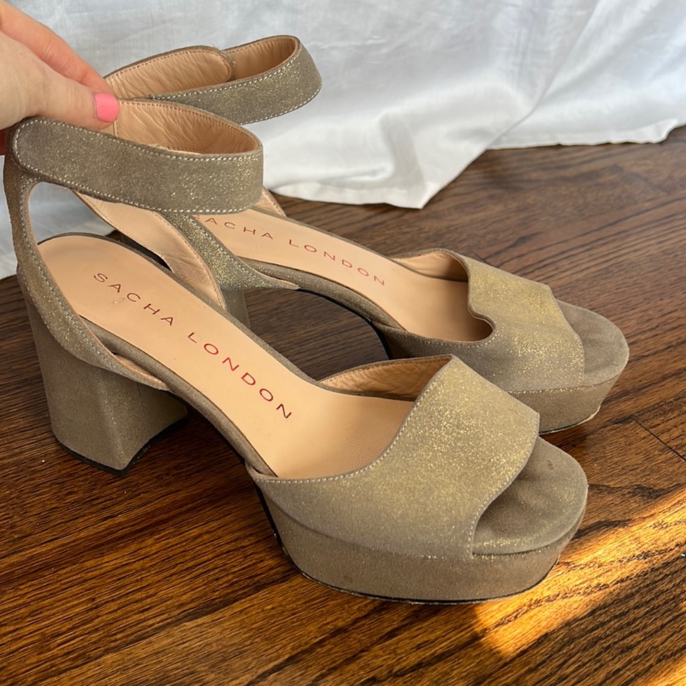 Sacha London heels size 8.5. Very comfortable!